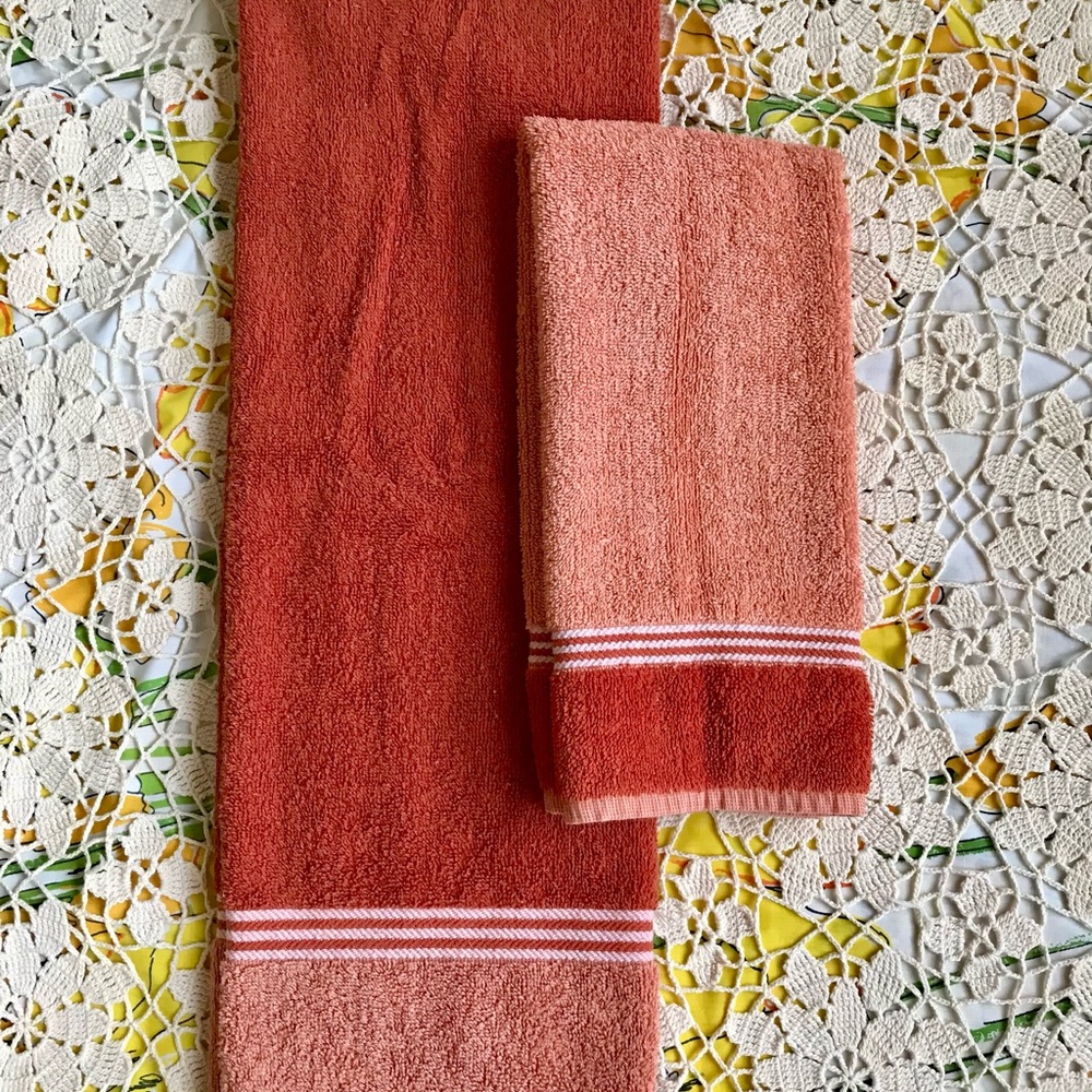 Vintage Caldwell Bath Towel *only*